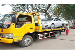 雨湖附近24小时汽车拖车服务热线